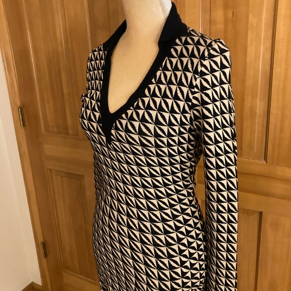 Knit Mix MIDI Dress - Picture 2 of 16